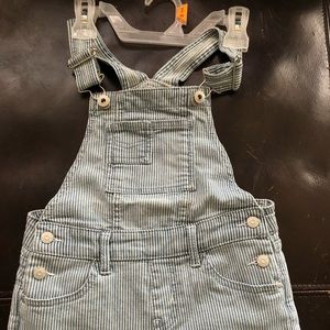 NWT Girls over all’s denim striped
